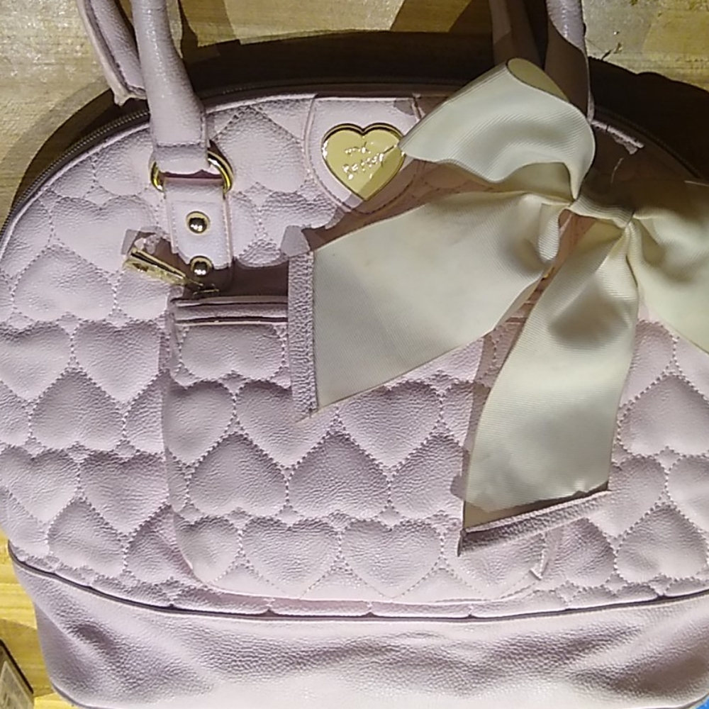 Betsey Johnson pastel pink quilted heart satchel